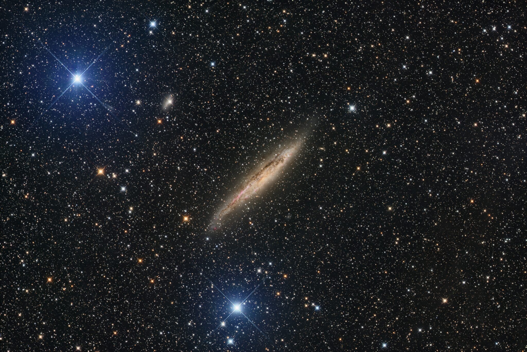 埃まみれの棒渦巻銀河 – NGC 4945 | たのしい天体観測